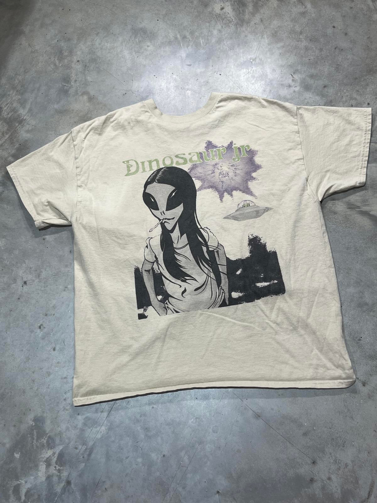 Dinosaur Jr. Preowned XL T-shirt