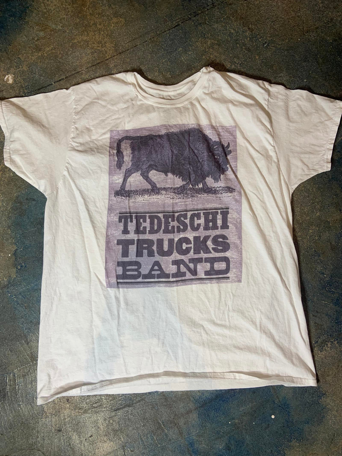 Tedeschi Trucks PreOwned White XXL Shirt