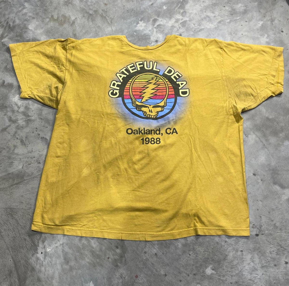 Grateful Dead Preowned 2XL Band T-shirt