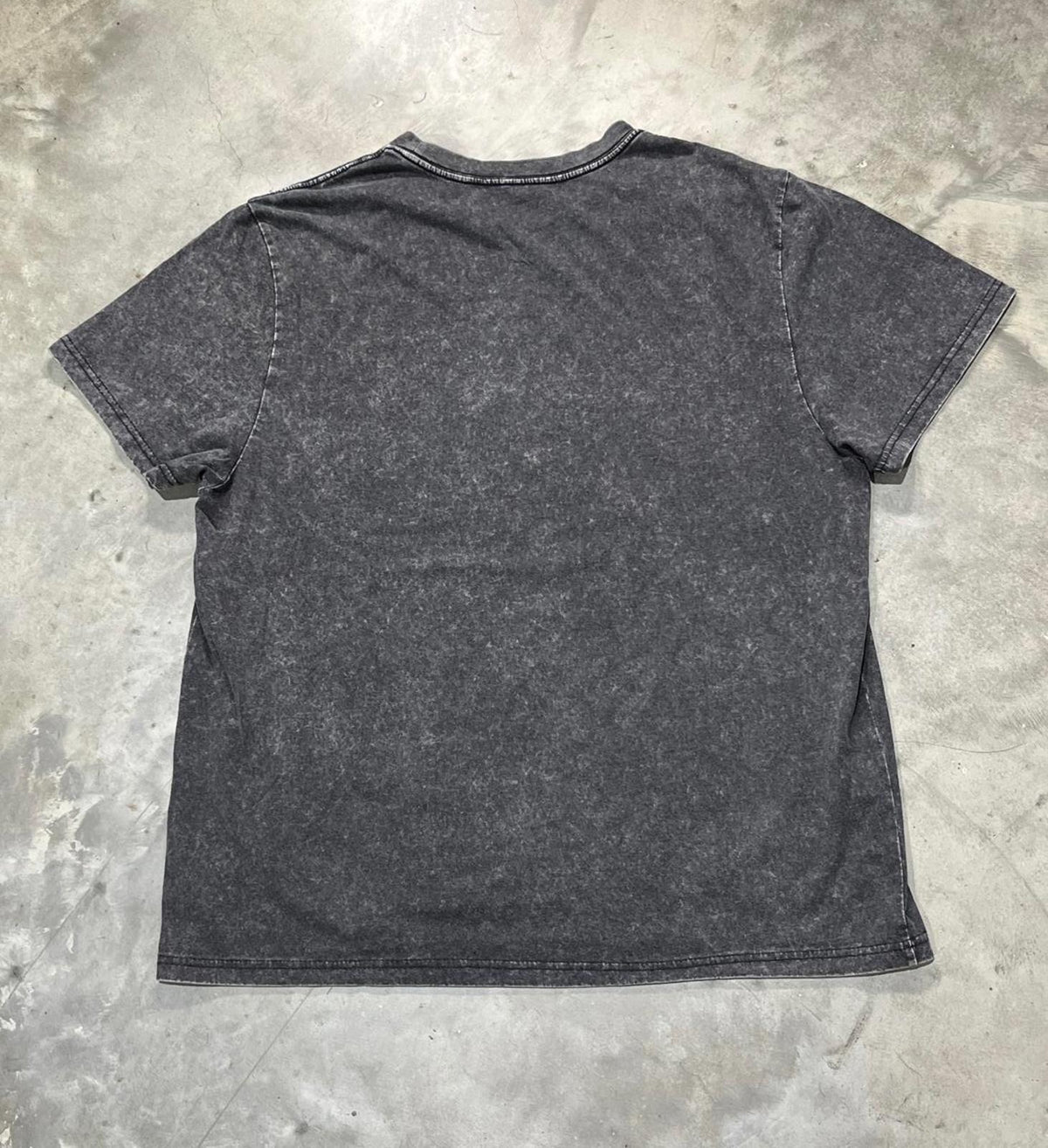 The Beatles Preowned XL Tie-Dye T-shirt