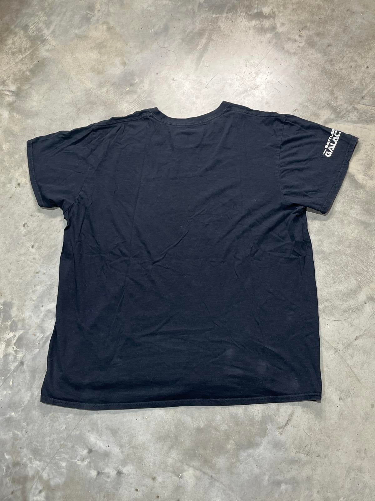 Battlestar Galactica Cyclon Preowned XL T-shirt