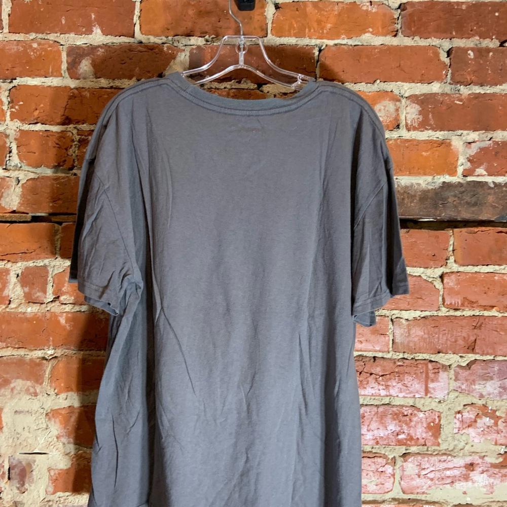Tupac 2XLarge grey graphic preowned T-shirt
