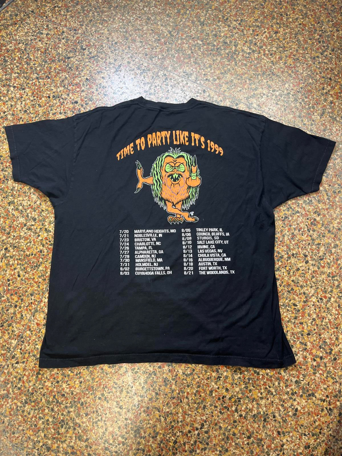 Rob Zombie PreOwned 2XL Band tshirt