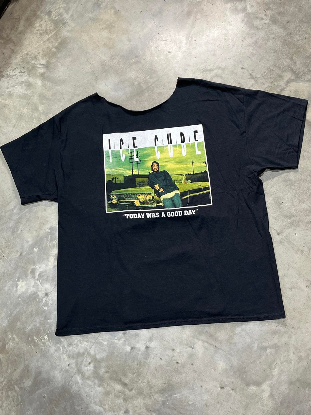 Ice Cube Preowned XL Cropped Neckline T-shirt