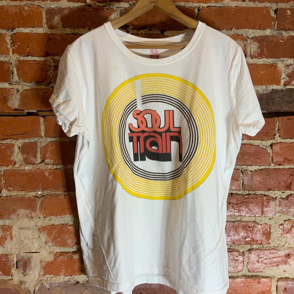 Soul train ladies 3xlarge white graphic preowned T-shirt