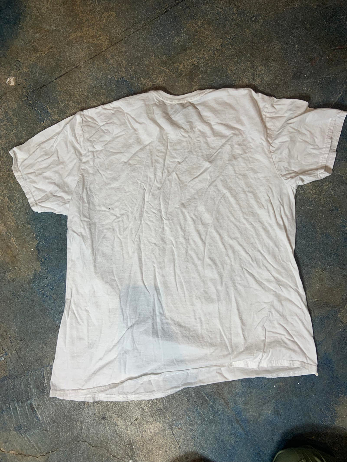 Welfare PreOwned XL White Shirt