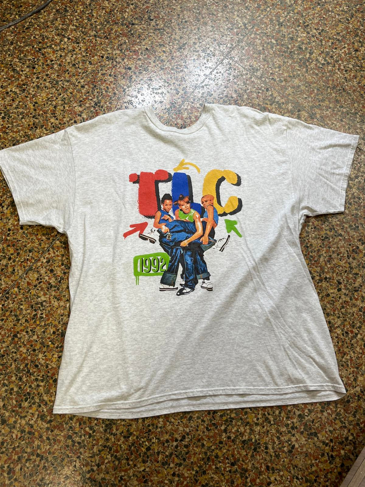 TLC PreOwned 2XL Band tshirt