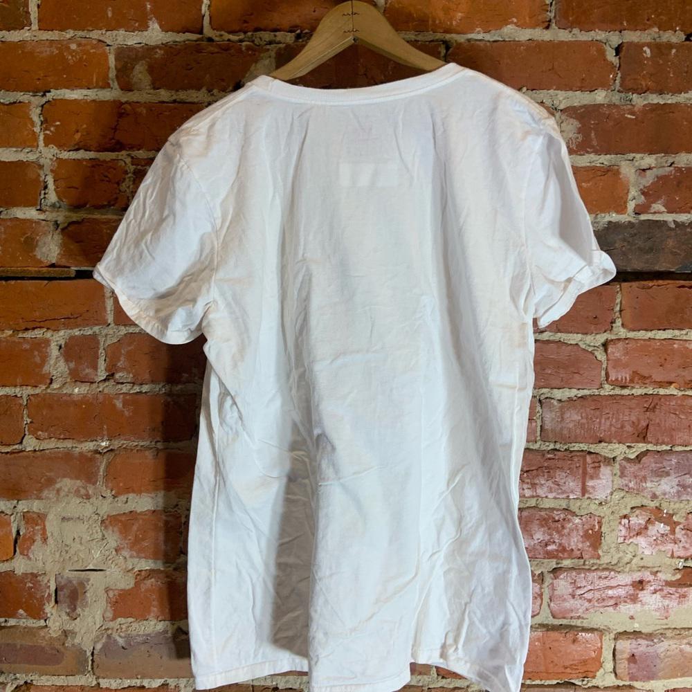 Everything’s fucked ladies 2XLarge white graphic preowned T-shirt