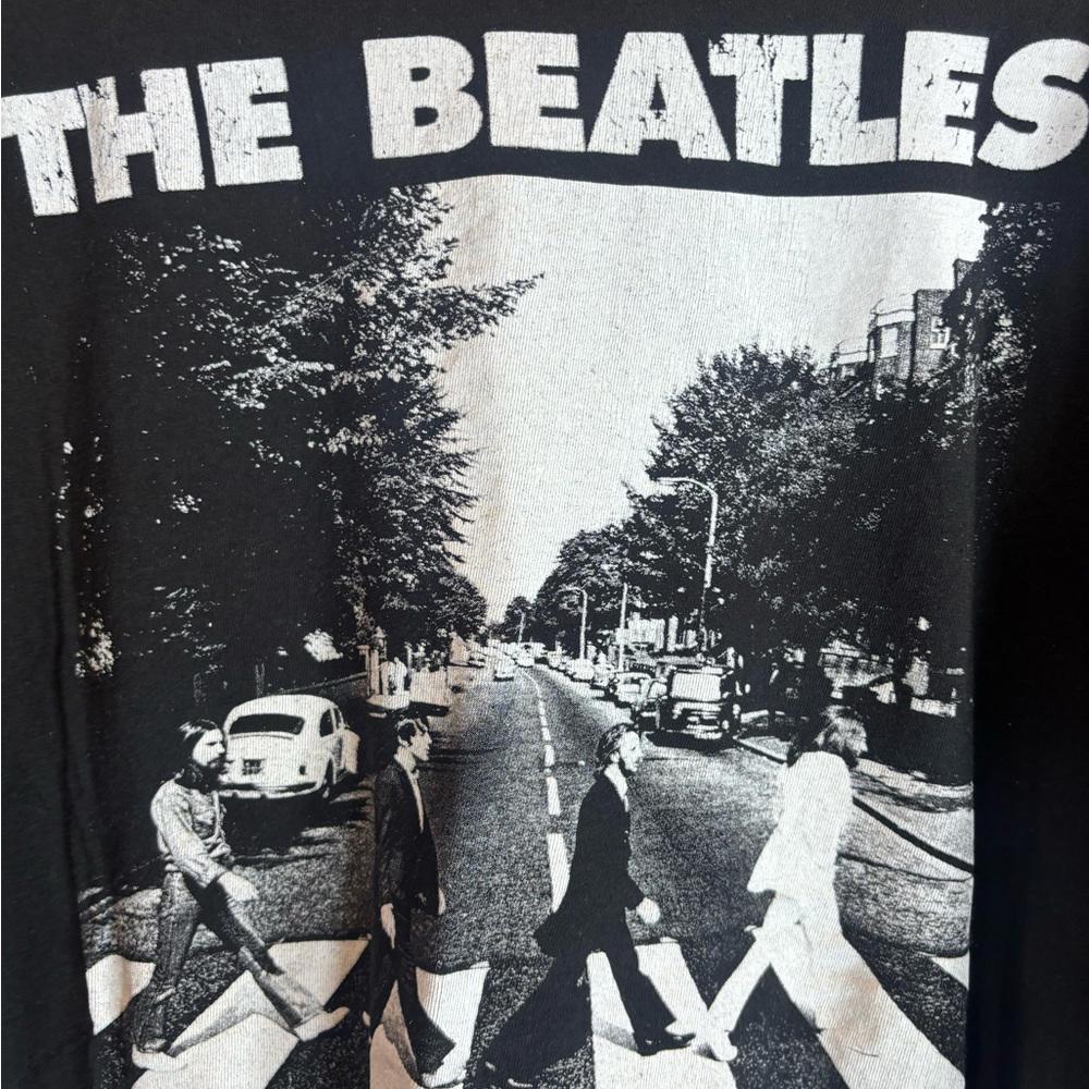 Beatles 2xlarge black graphic vintage preowned tshirt