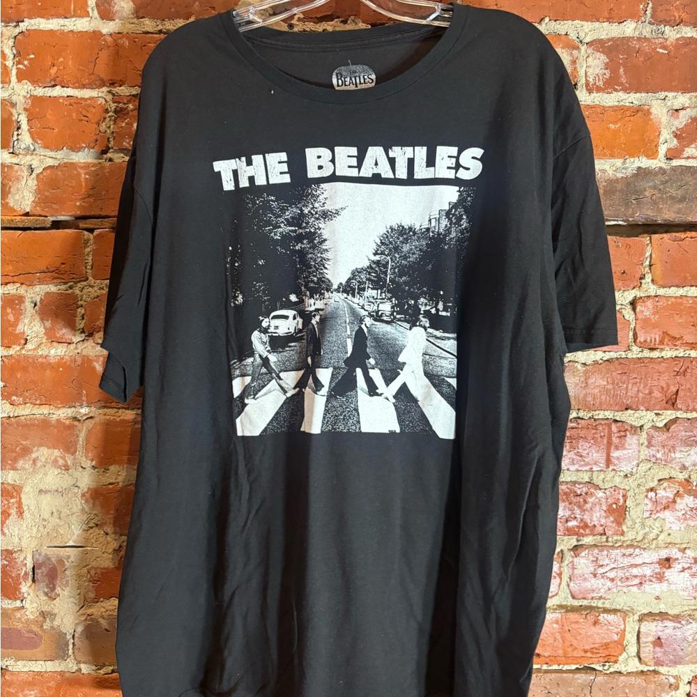 Beatles 2xlarge black graphic vintage preowned tshirt