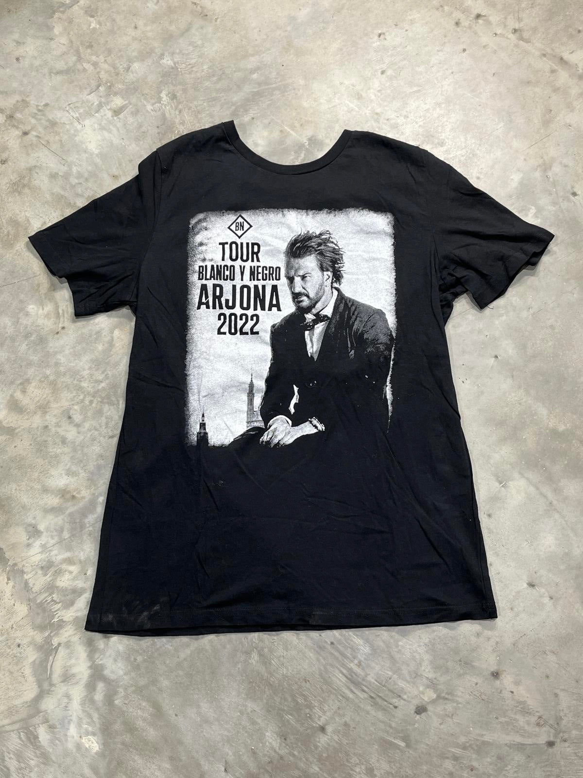 Blanco Y Negro Arjona Preowned XL Band T-shirt
