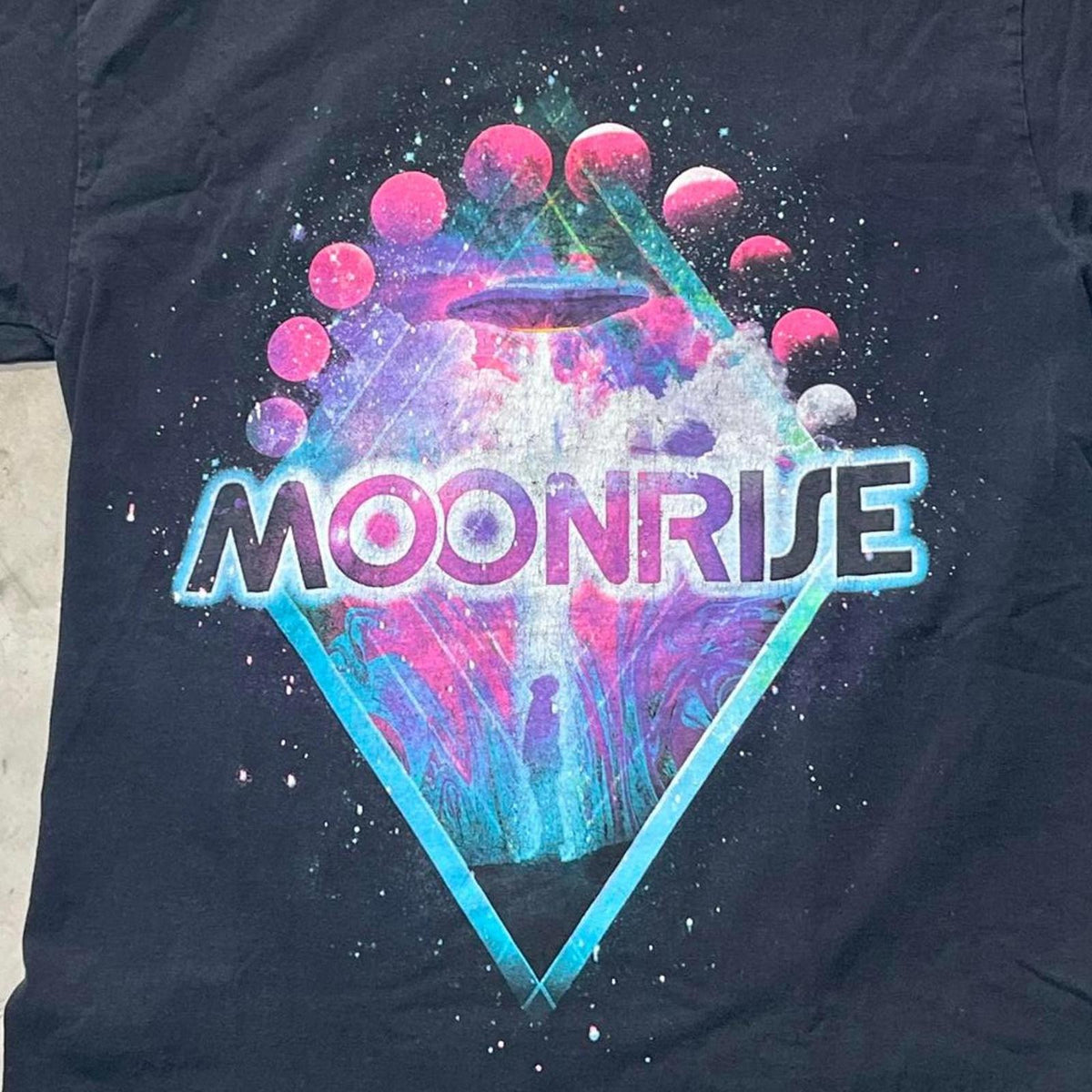 Moonrise Preowned Medium T-shirt