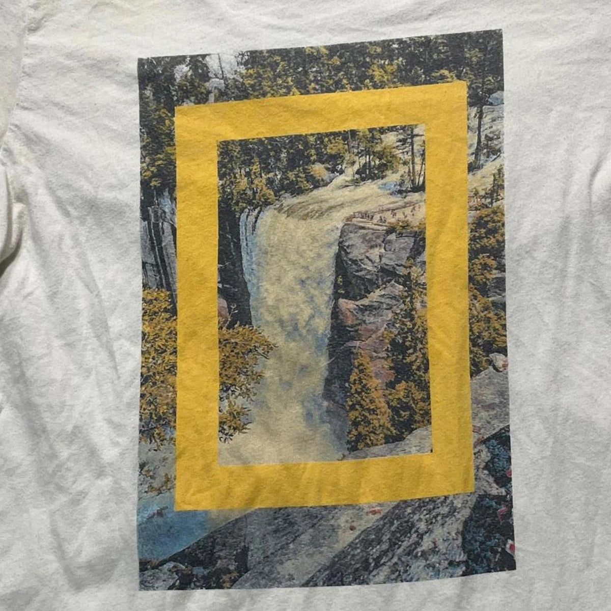Vernal Falls, Yosemite Preowned Medium T-shirt