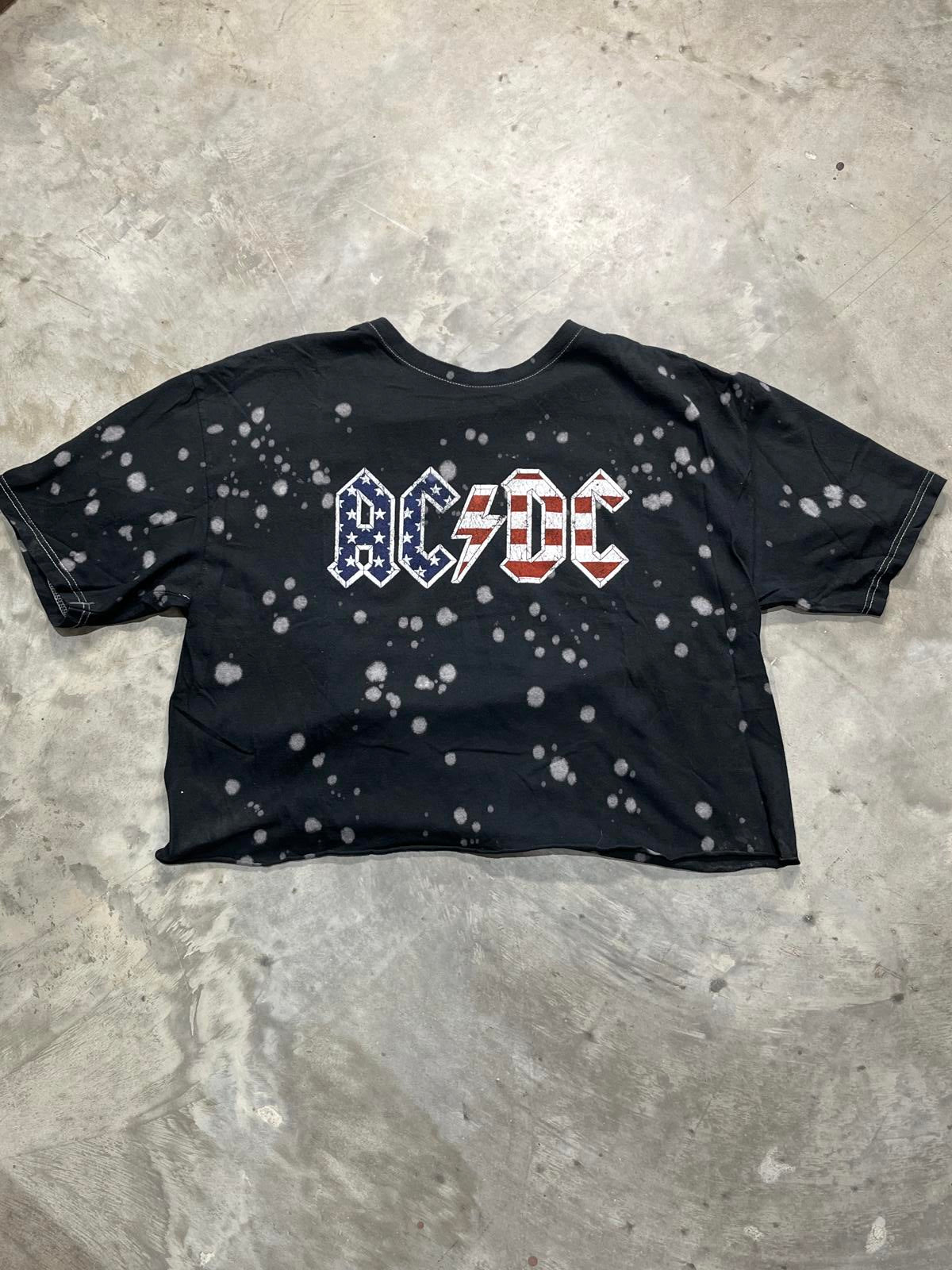ACDC Preowned Large Cropped Band T-shirt