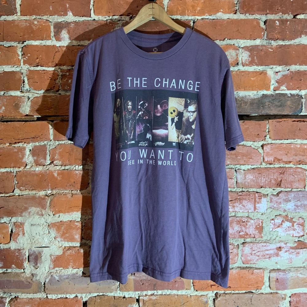 XIC & XOC large purple graphic vintage preowned T-shirt