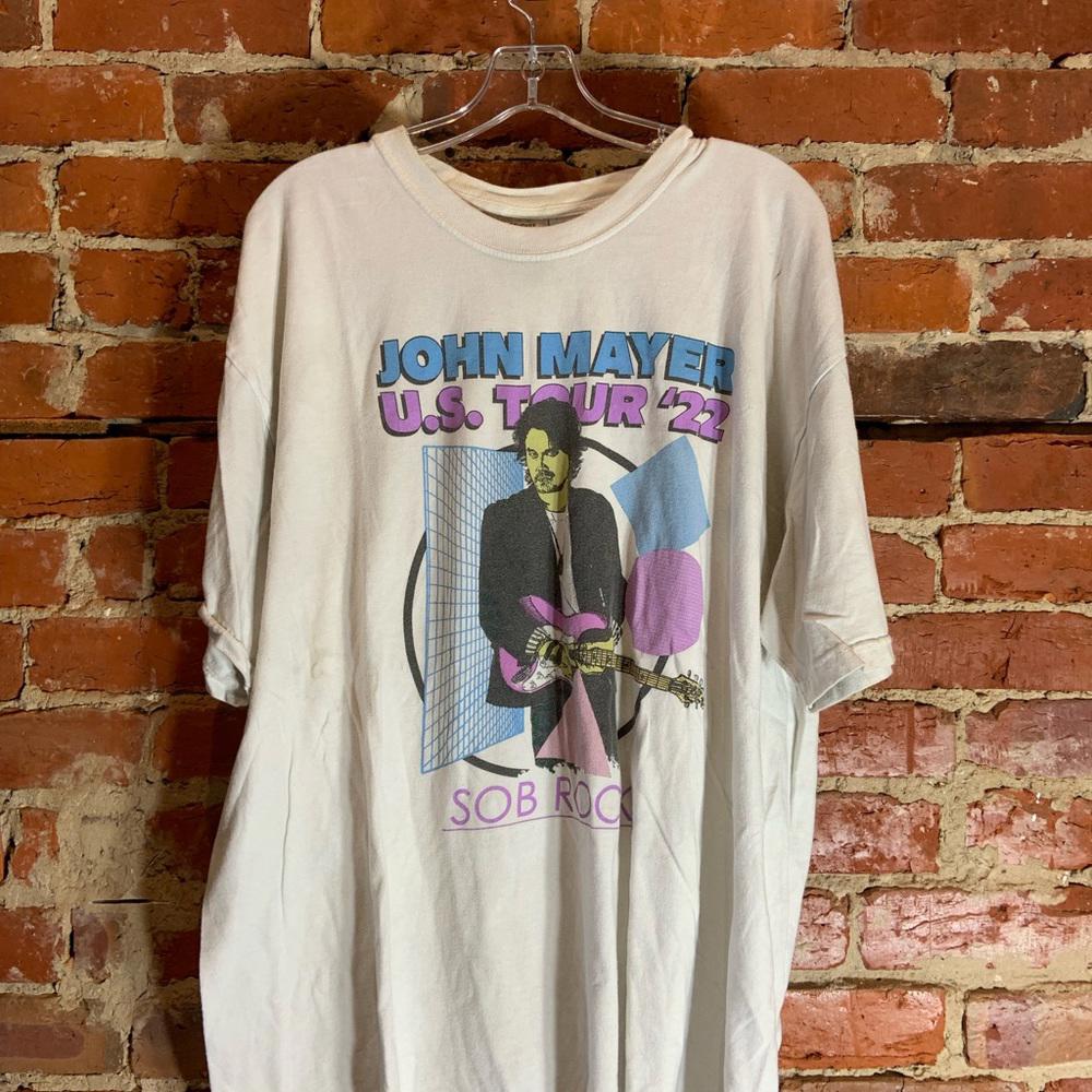 John Mayer 2XLarge white graphic preowned T-shirt