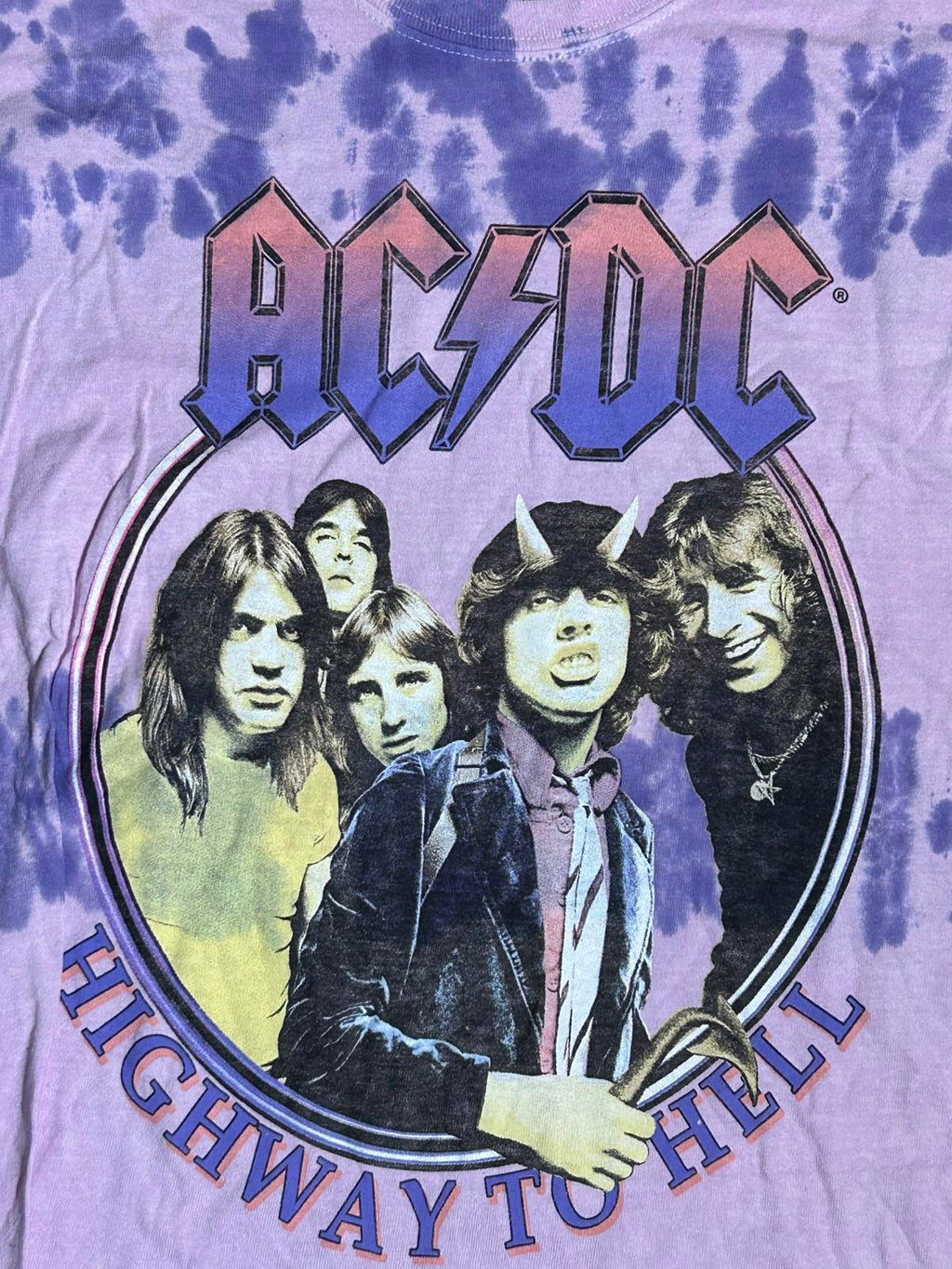 AC/DC preowned tie dye medium T-shirt