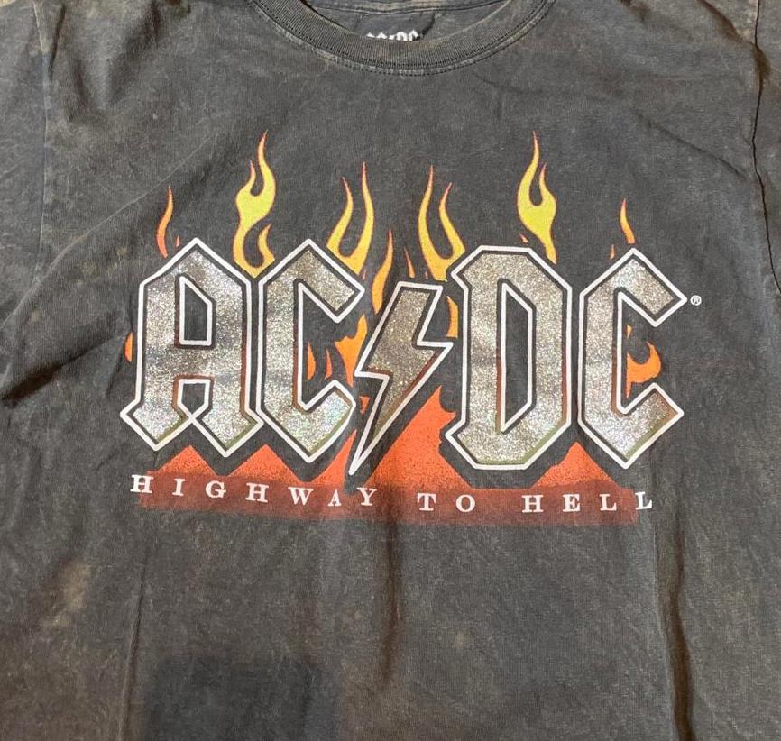 ACDC Preowned Medium Band T-shirt