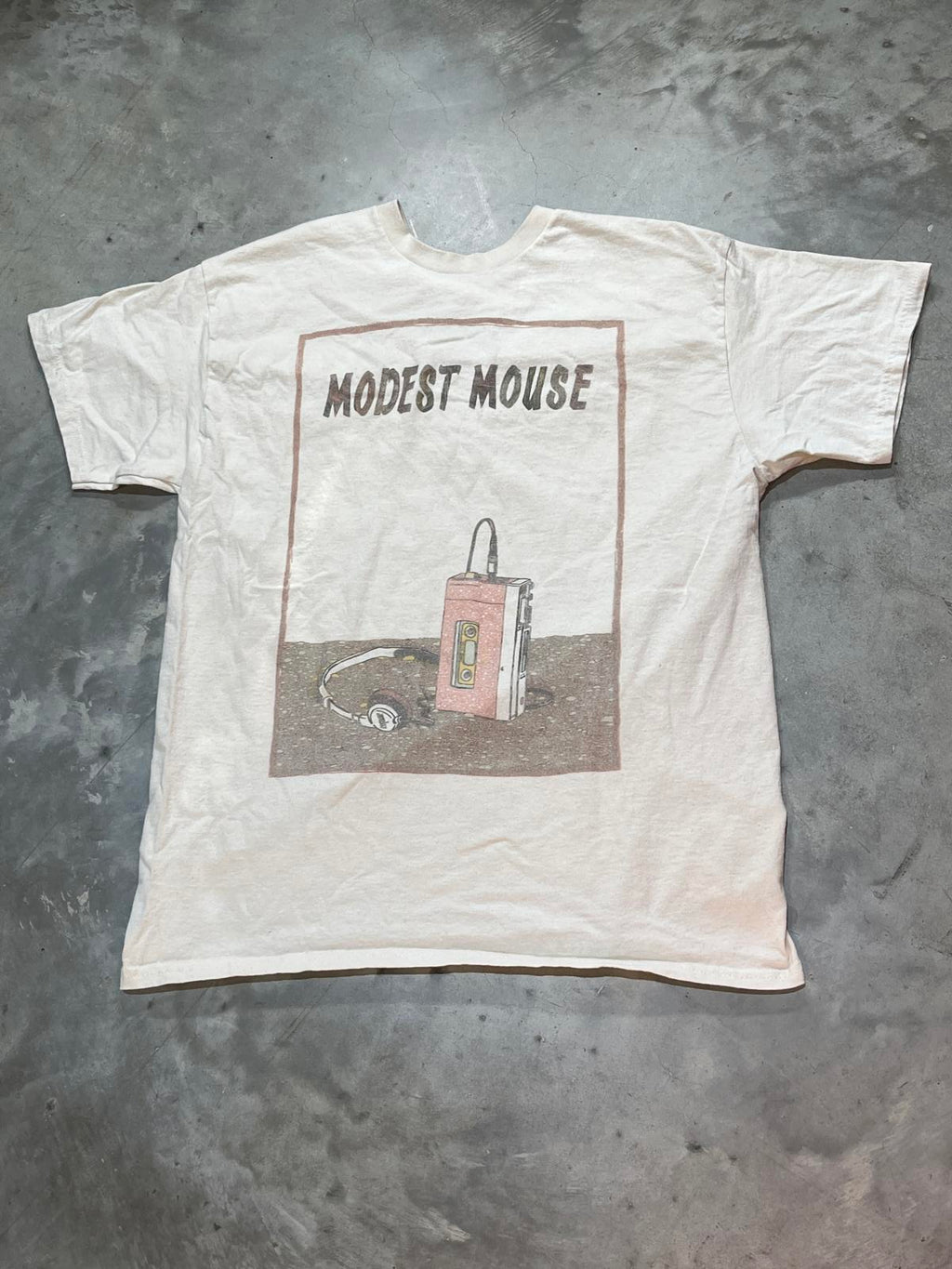 Modest Mouse Preowned Large T-shirt
