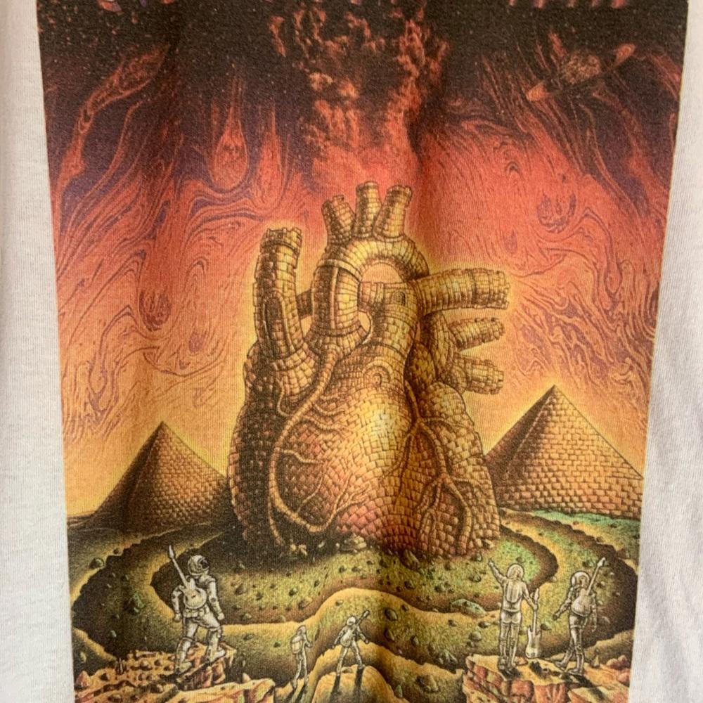 Foo fighters 2XLarge white graphic preowned T-shirt