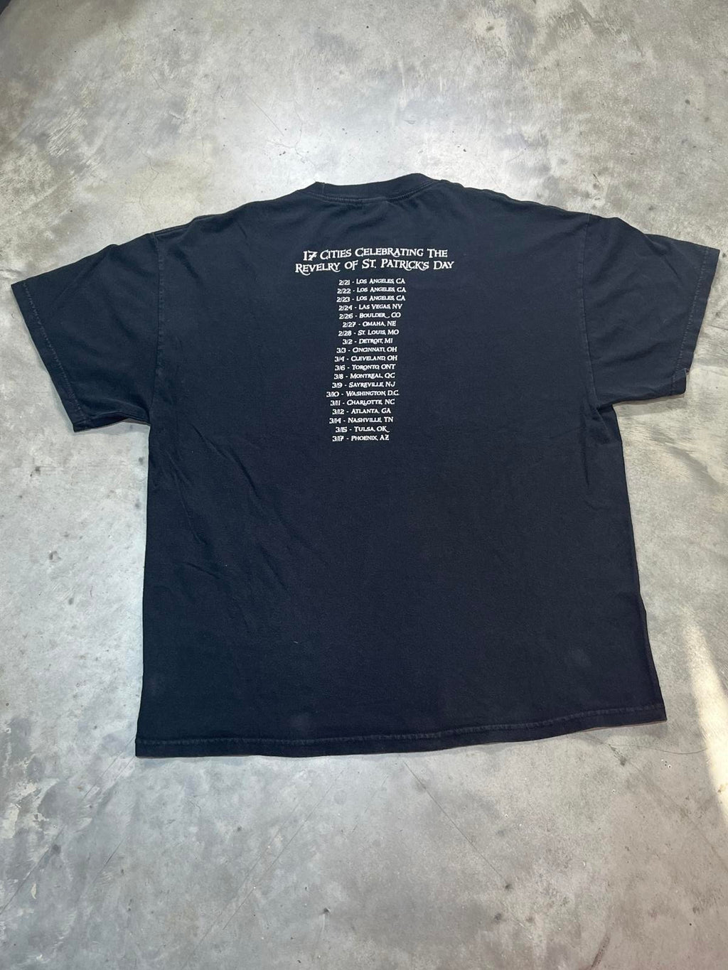 Flogging Molly Preowned XL T-shirt