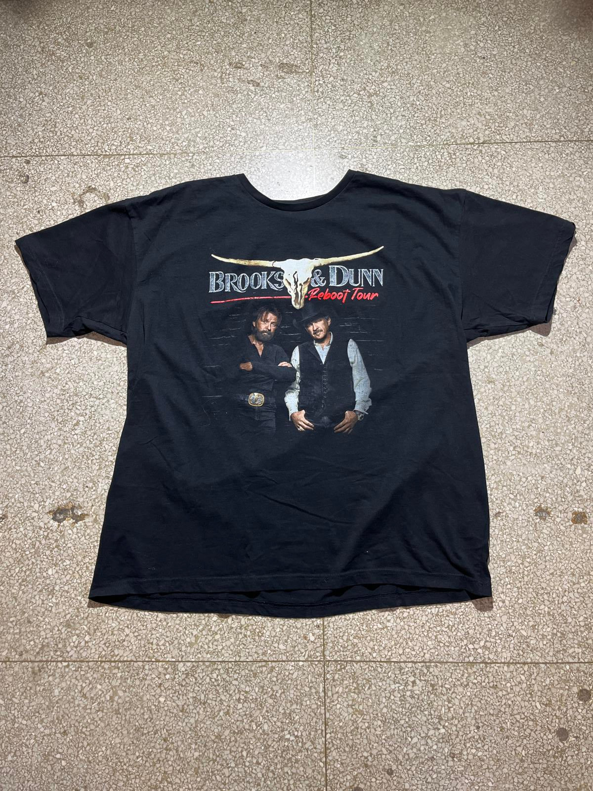 brooks & Dunn PreOwned 2XL Band tshirt