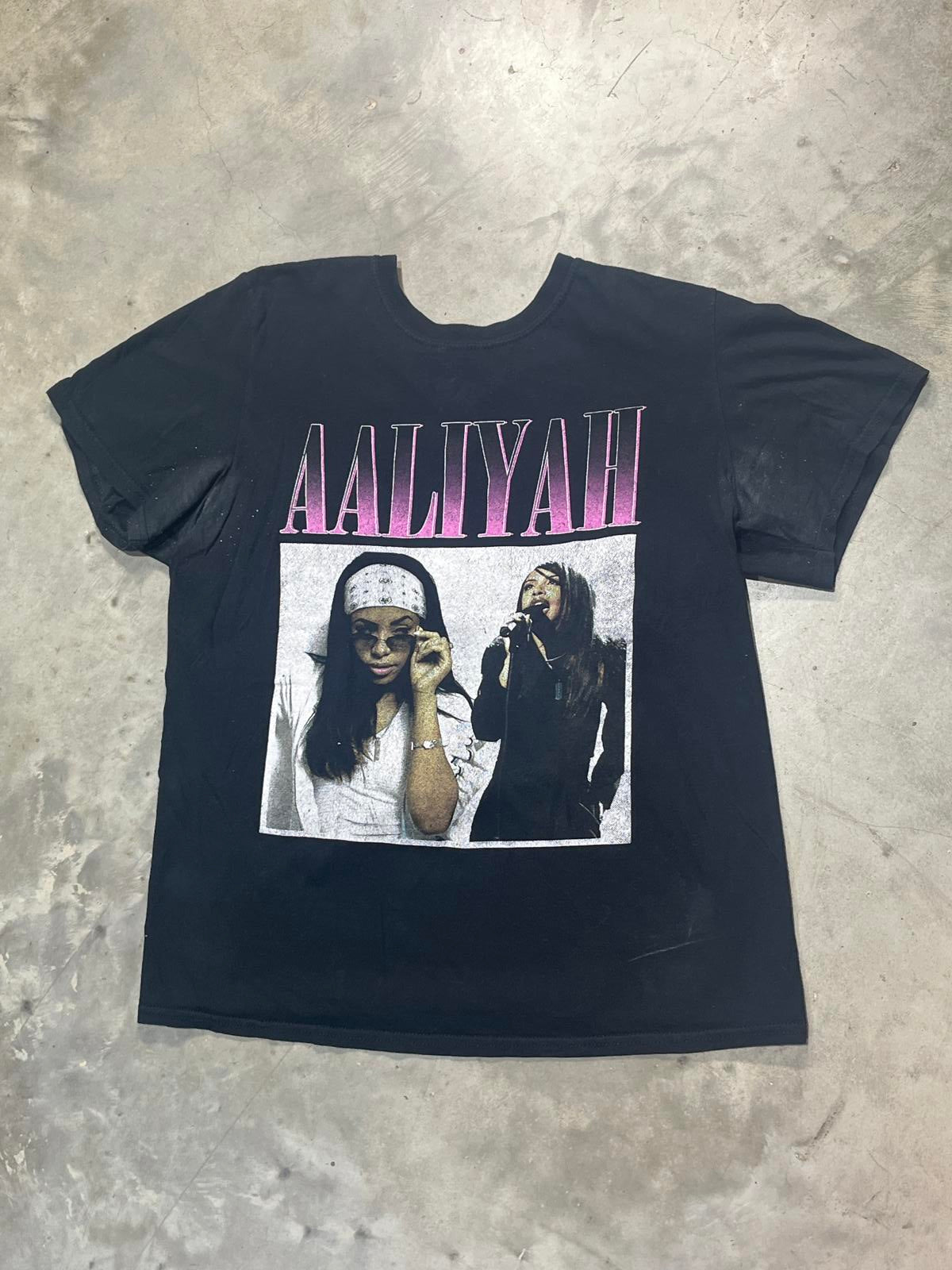Aaliyah Preowned Small T-shirt