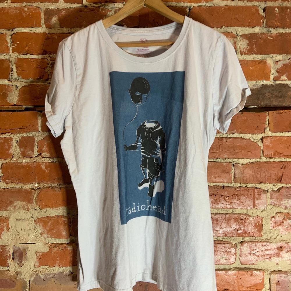 Radiohead 2XLarge women’s graphic grey preowned T-shirt