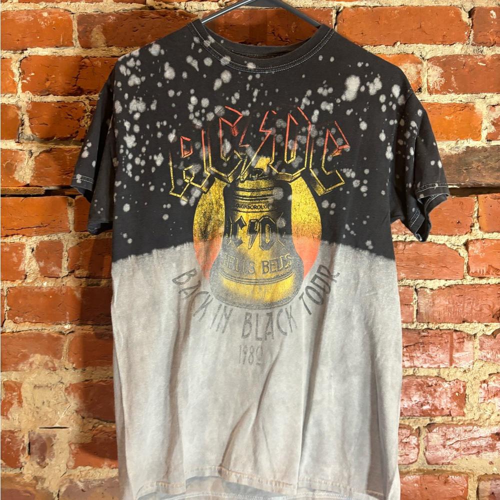 ACDC Preowned Medium Band T-shirt