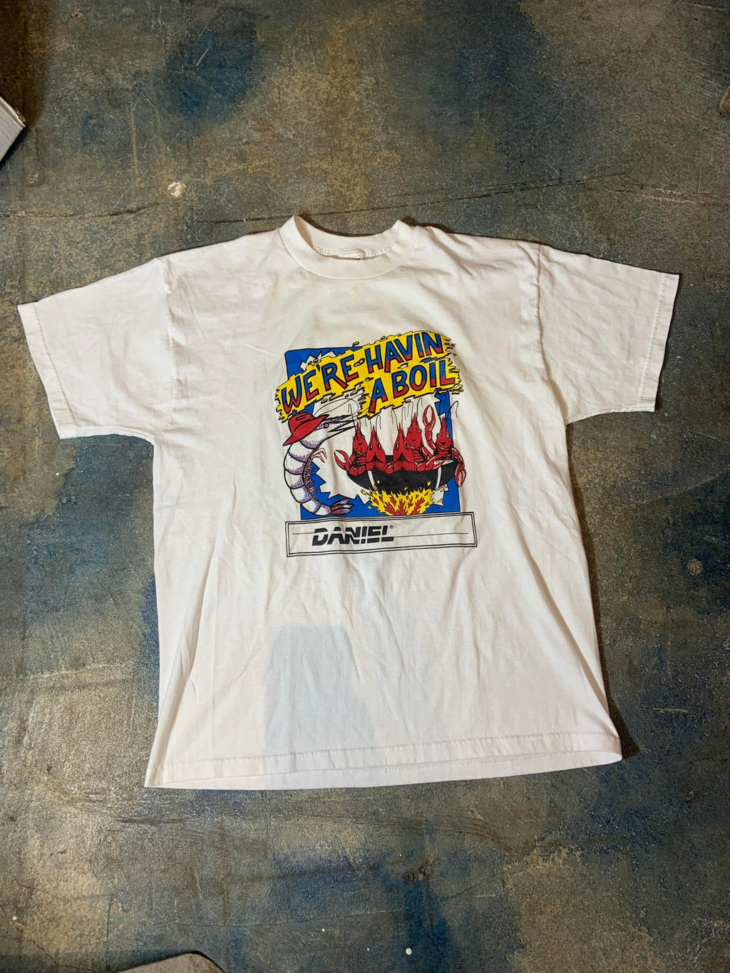 Crawfish Boil PreOwned XL Funny Tshirt