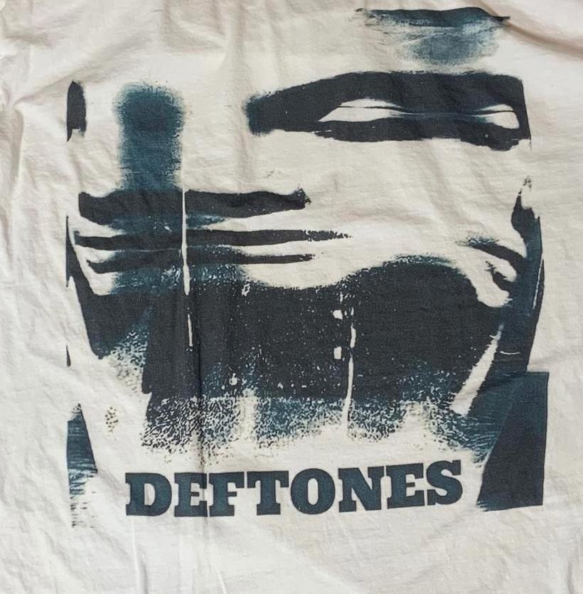 Deftones PreOwned XL White Shirt