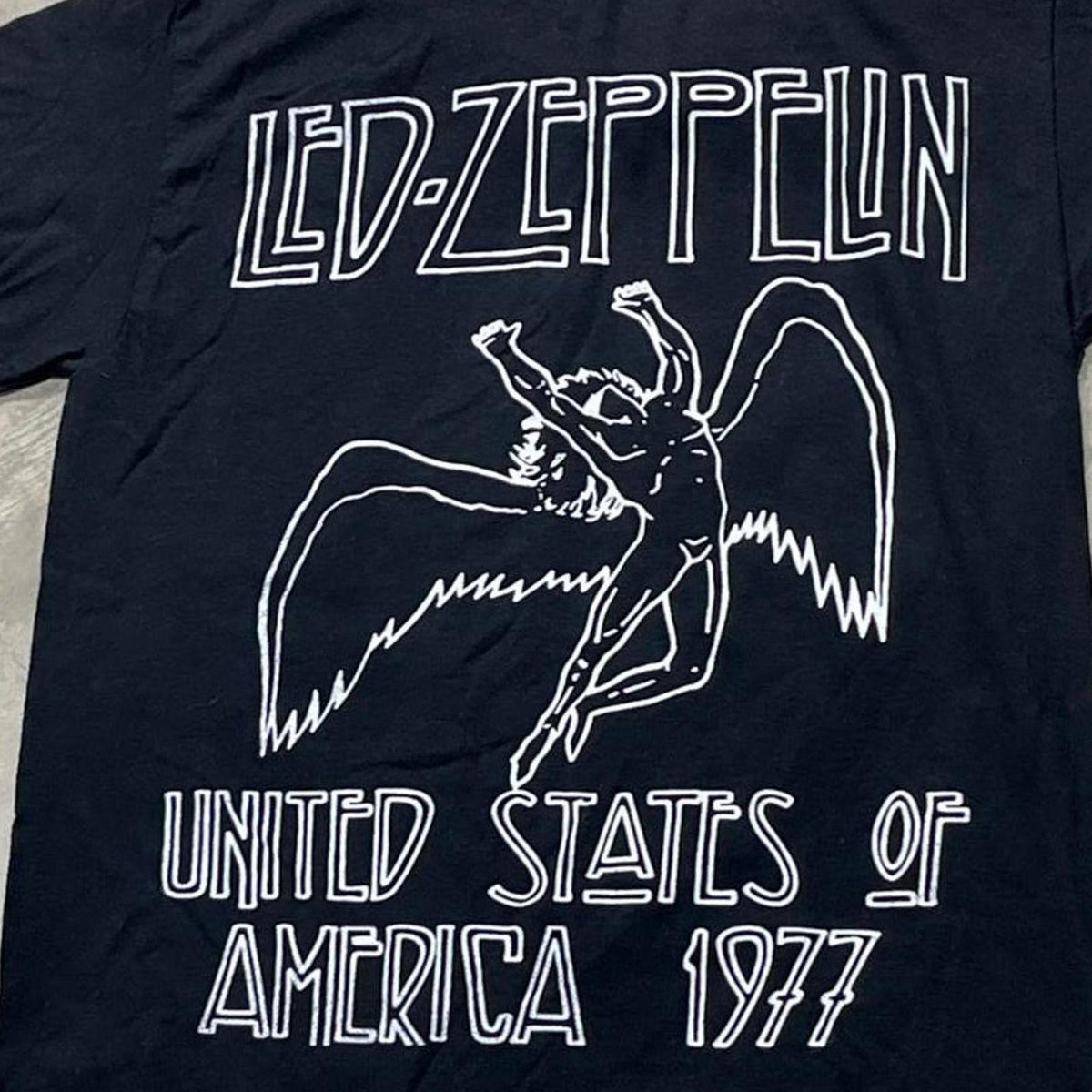 Led Zeppelin Preowned Small T-shirt