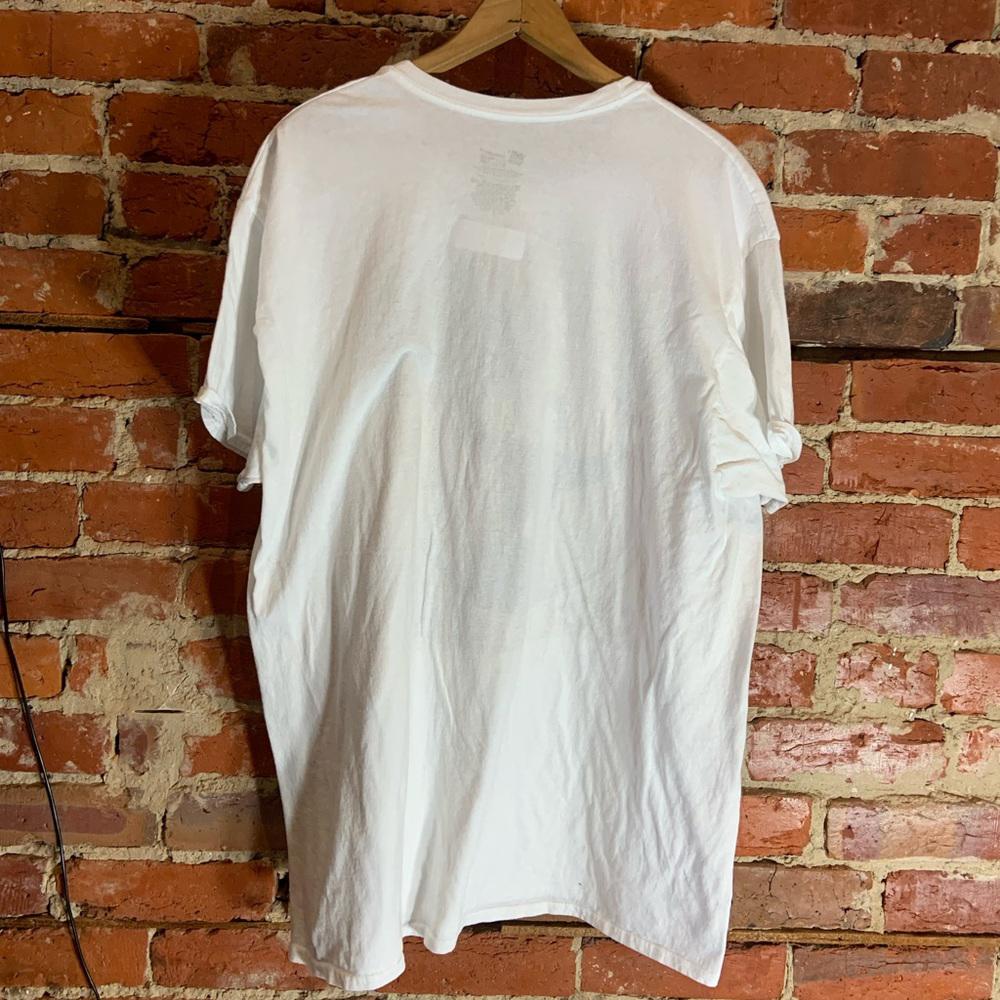 1975 jazz festival 2XLarge white graphic preowned T-shirt