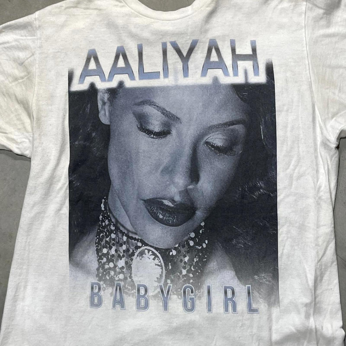 Aaliyah Preowned Medium Band T-shirt