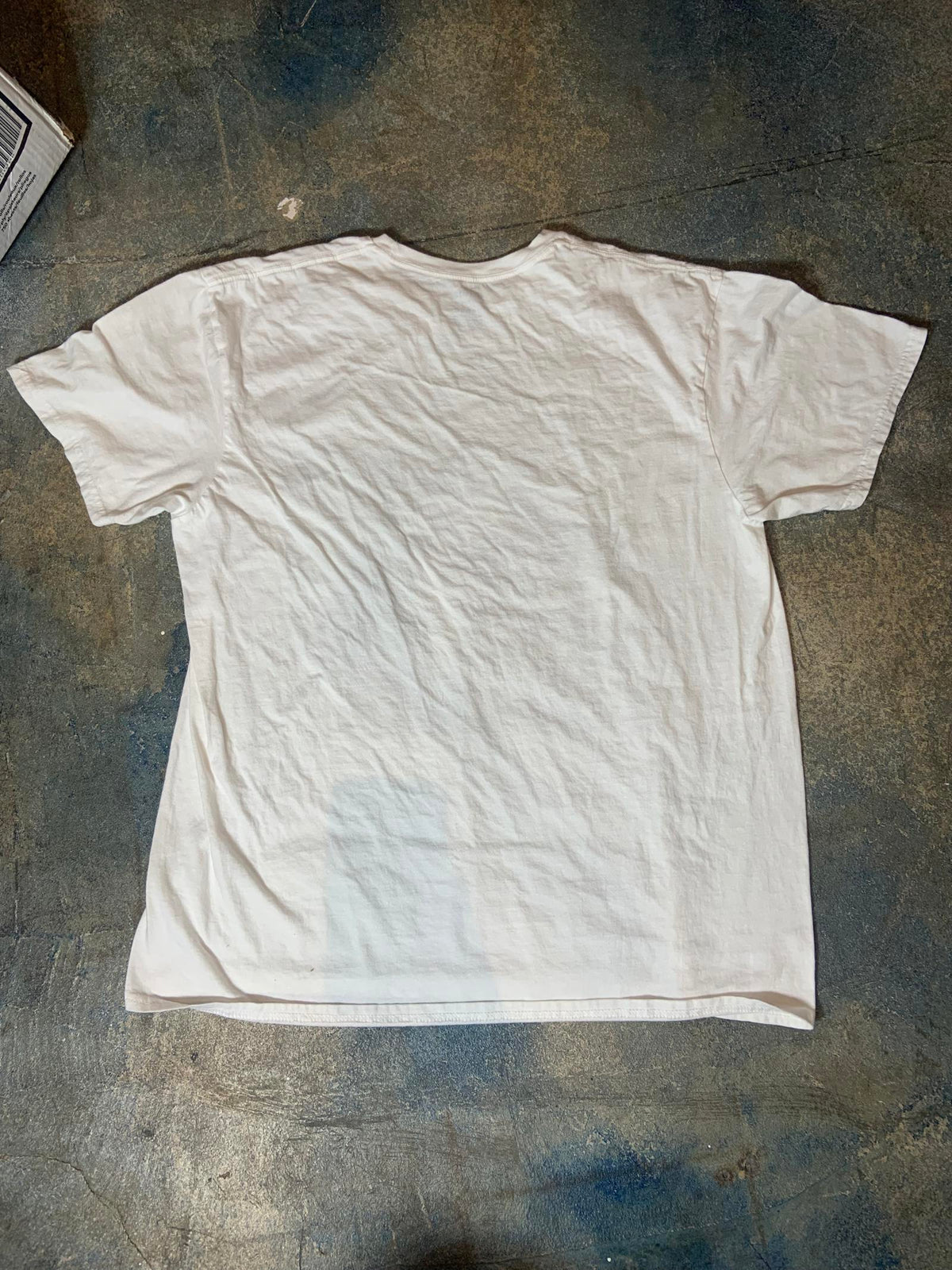Kurt Cobain PreOwned XL White Shirt