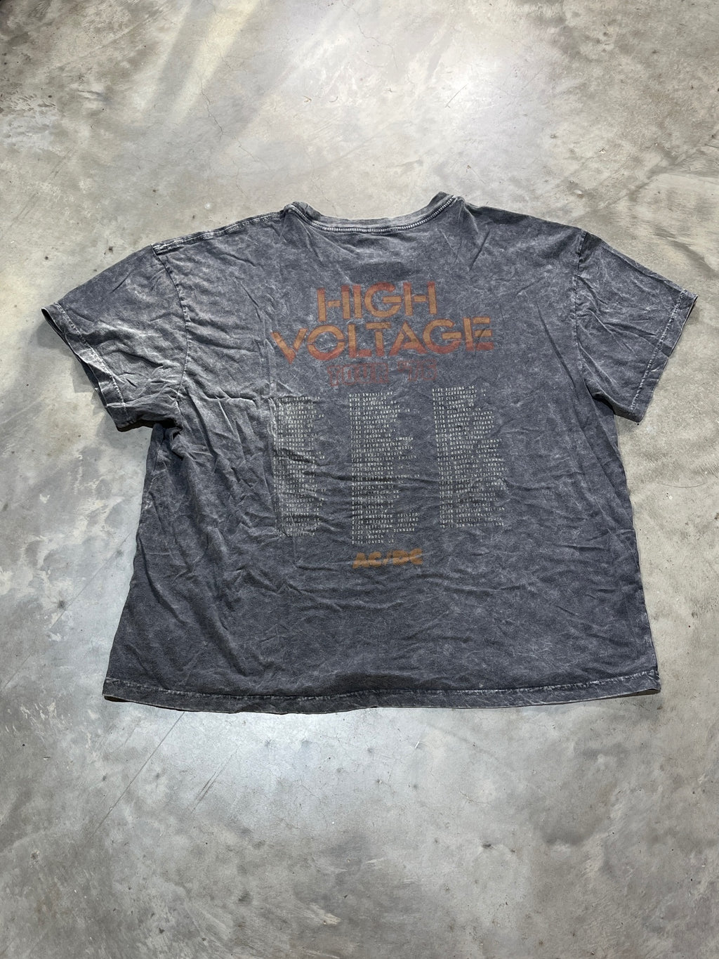 ACDC Preowned XL T-shirt