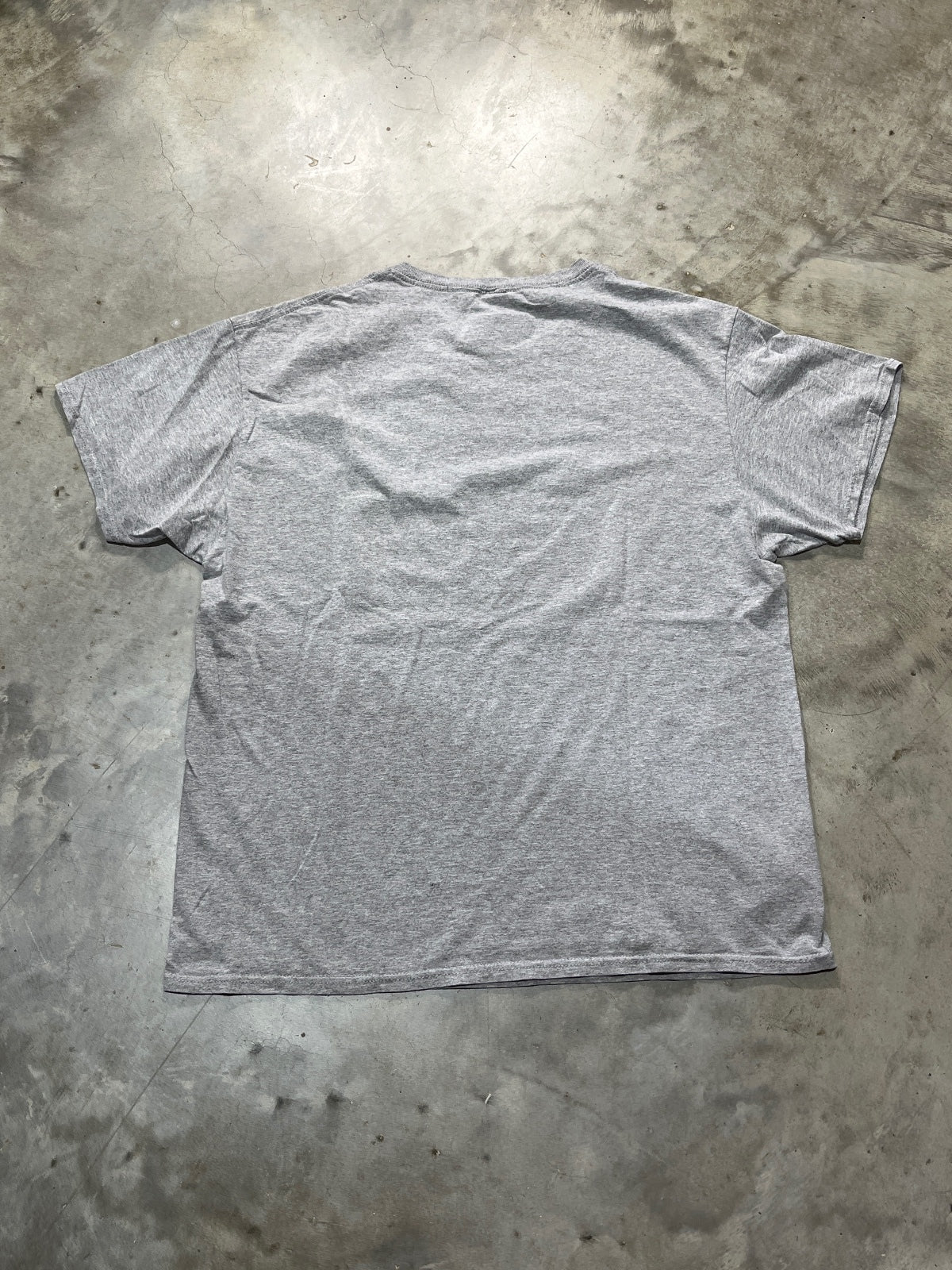 MTV Music Television Preowned Large T-shirt