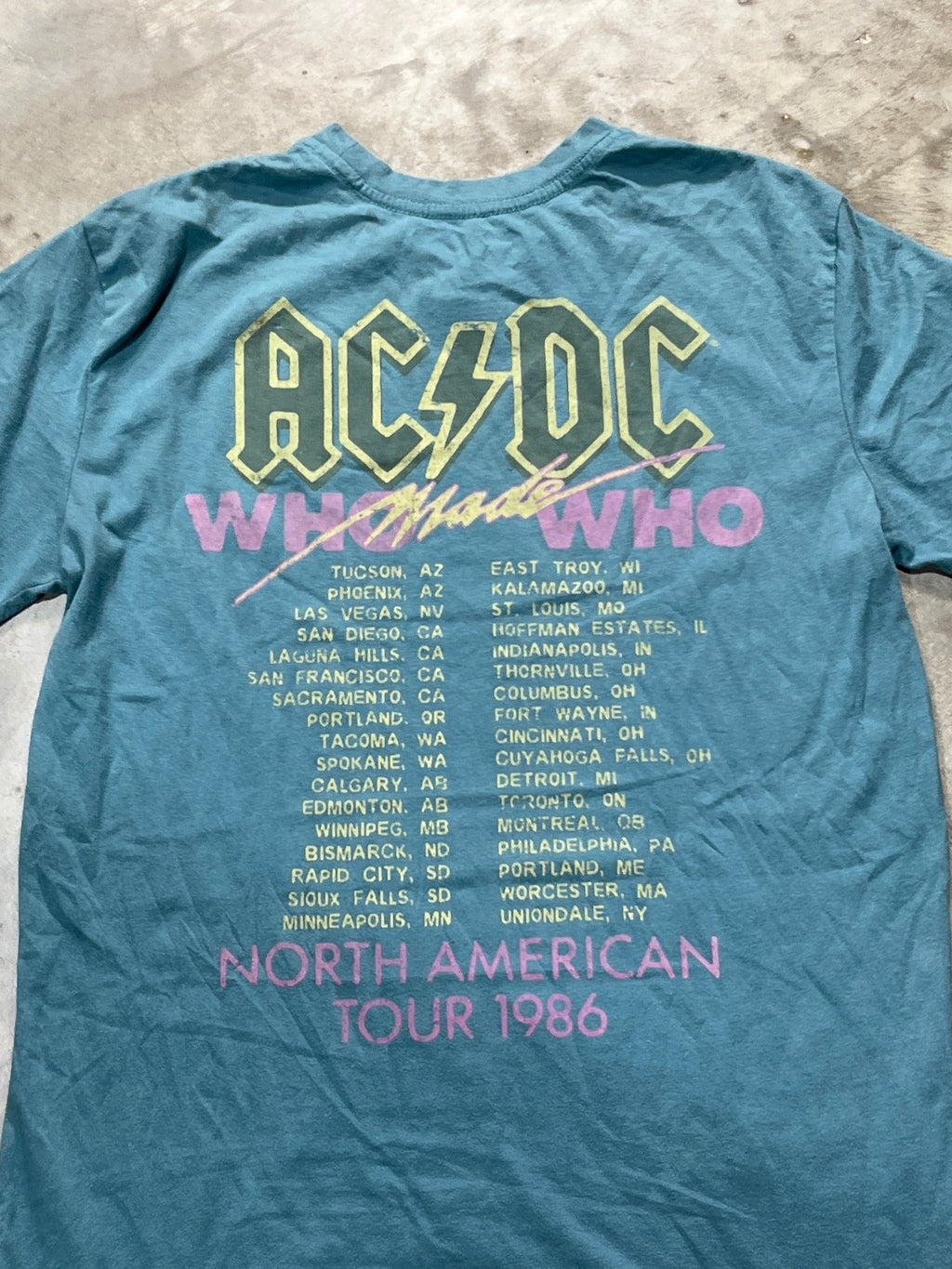 ACDC Preowned Large T-shirt