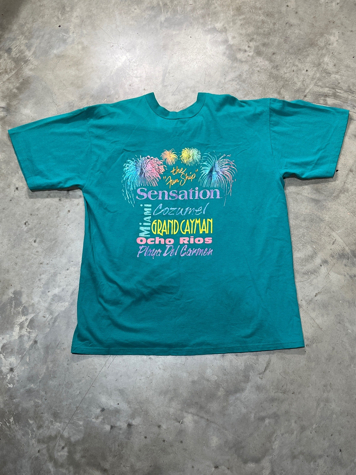 90s Sensation Carnival Cruise Preowned XL T-shirt