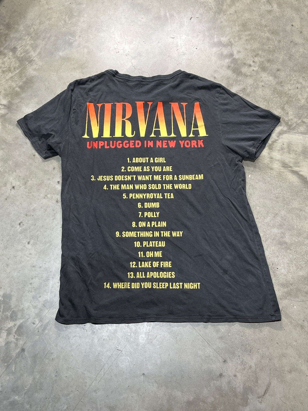 Nirvana Preowned Medium T-shirt