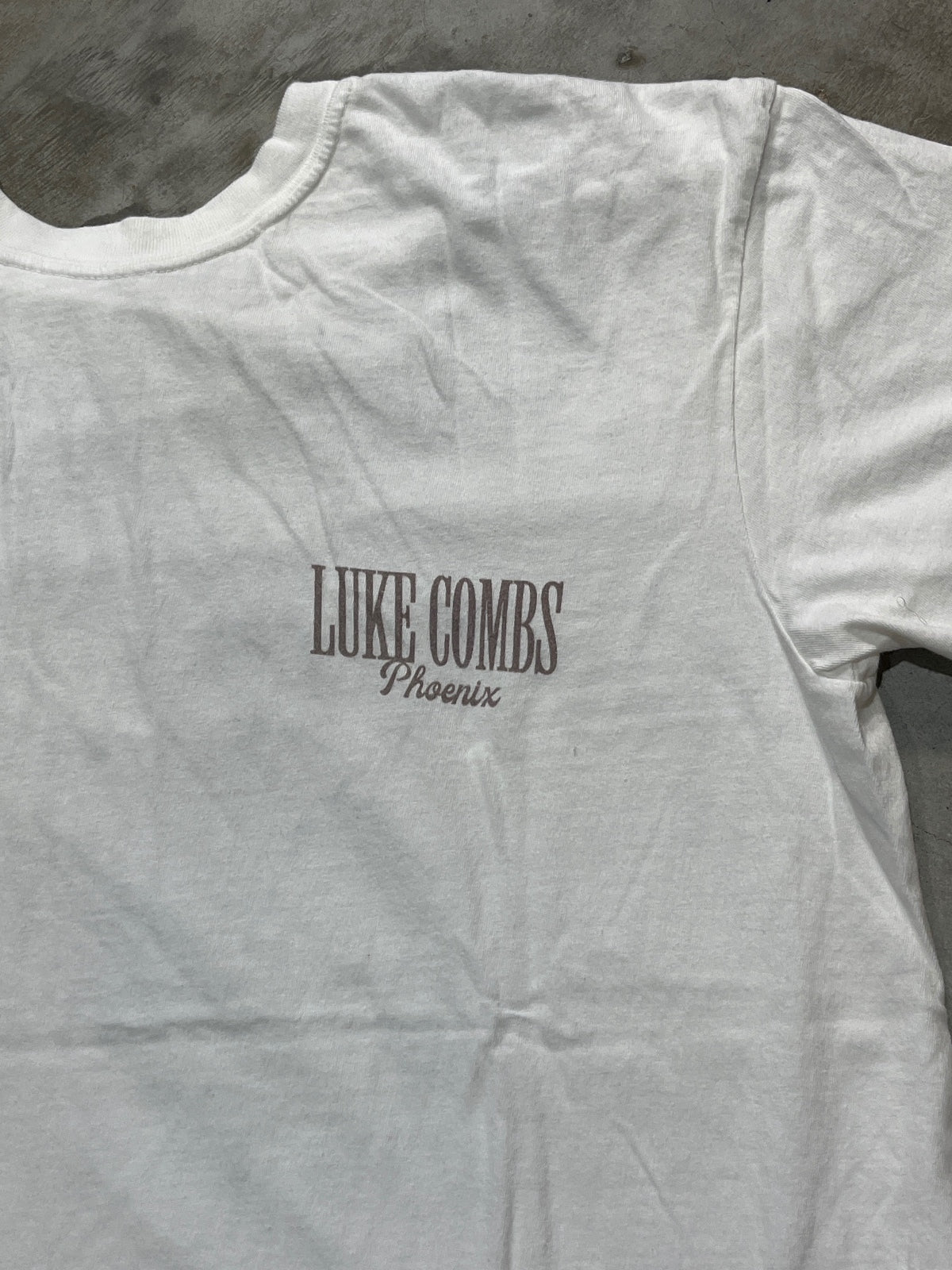 Luke Combs Preowned Large T-shirt