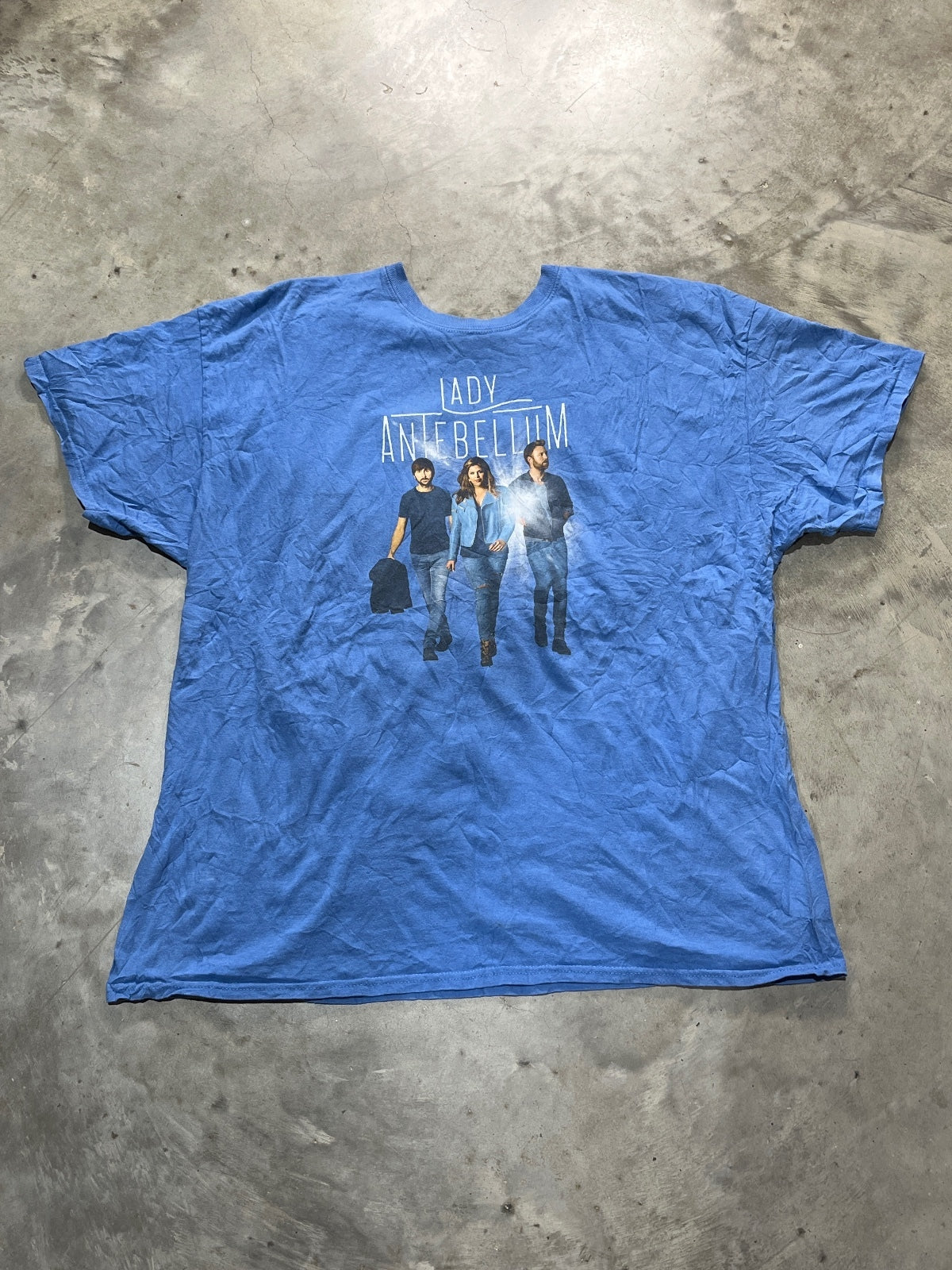 Lady Antebellum Preowned 2XL T-shirt