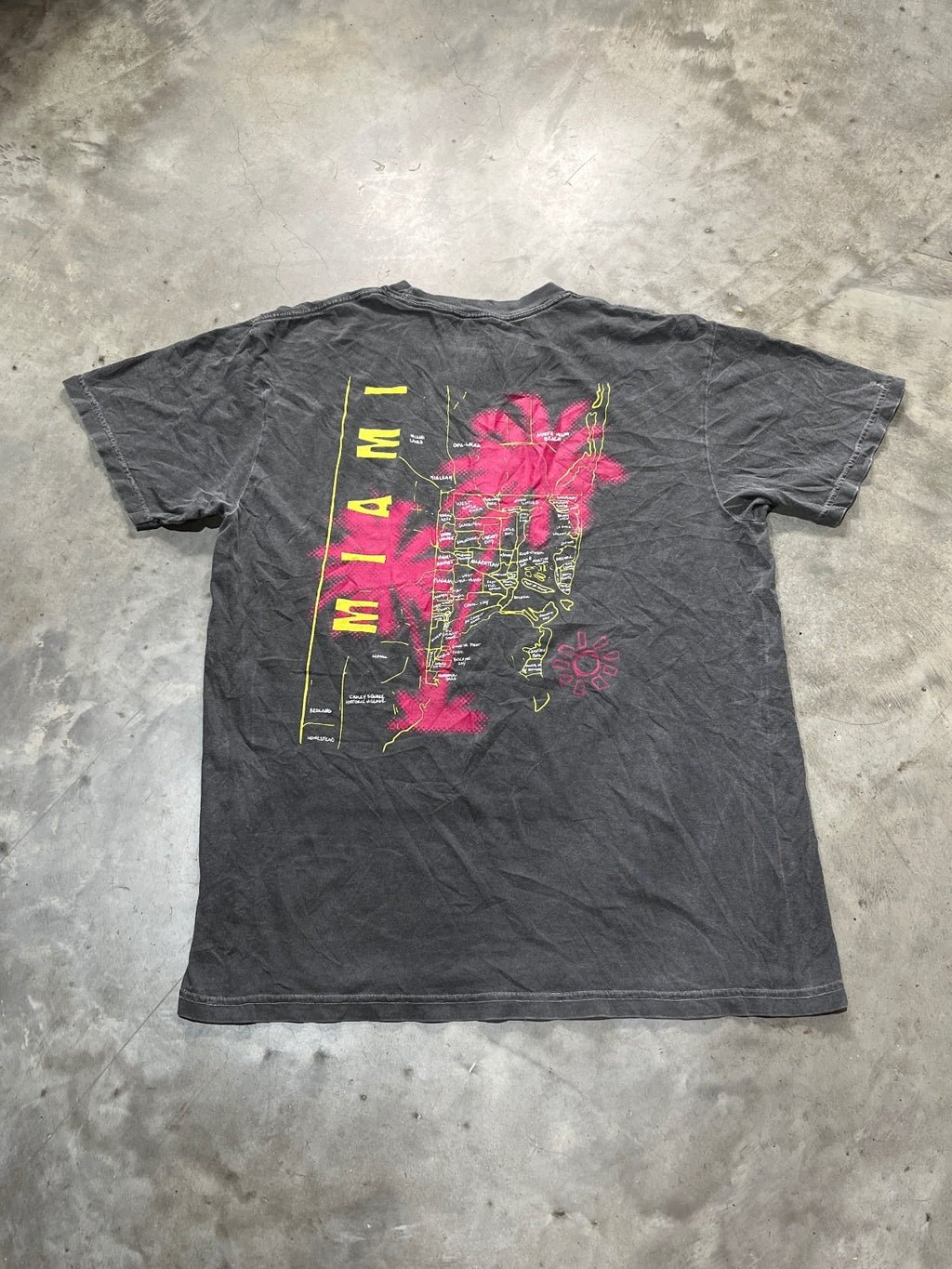 Pitbull Preowned Large T-shirt