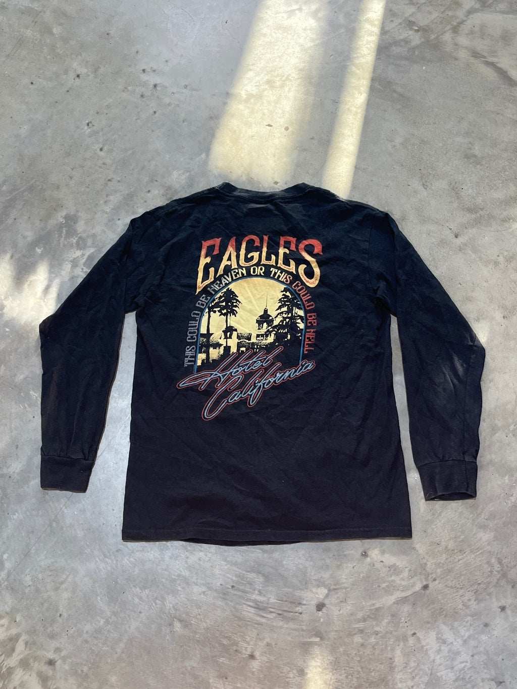 Eagles Preowned Small Long Sleeve T-shirt