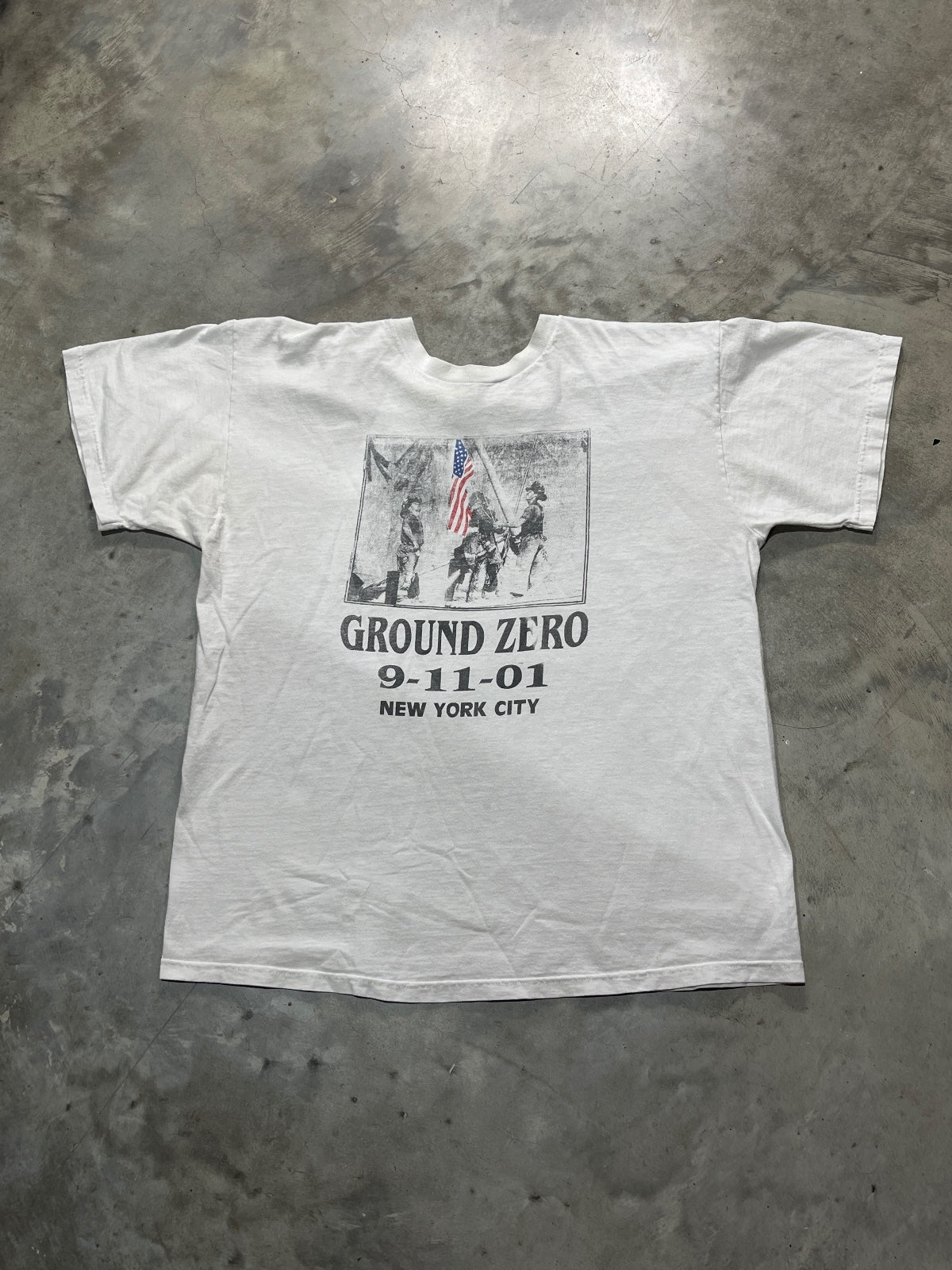 Vintage 09/11/01 Ground Zero New York City Preowned XL T-shirt