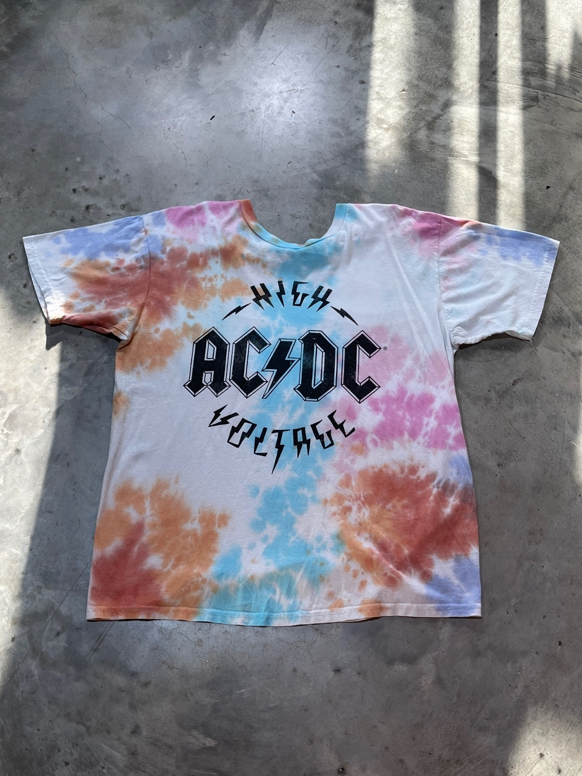 ACDC Preowned Medium Tie Dye T-shirt