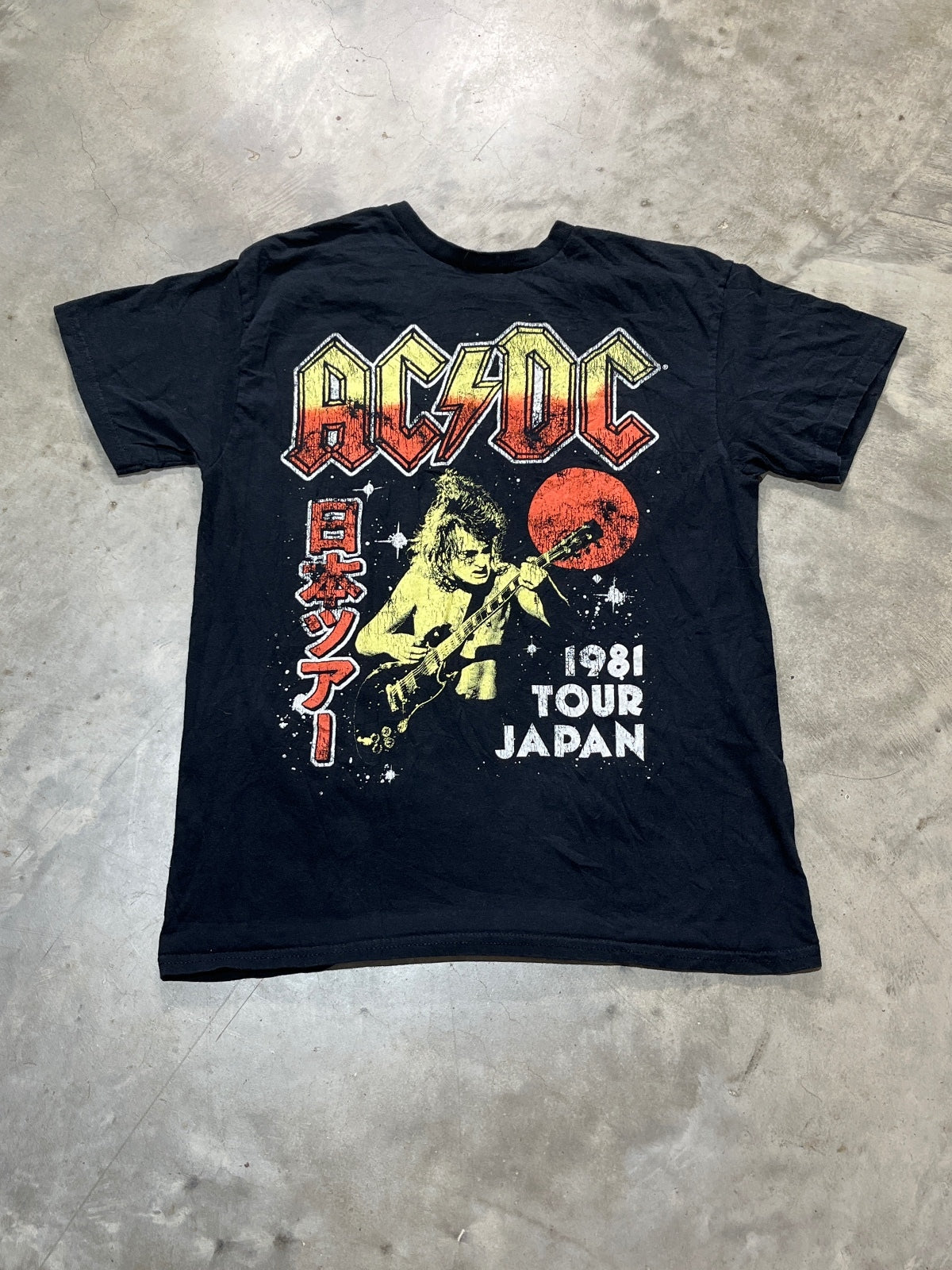 ACDC Preowned Medium T-shirt
