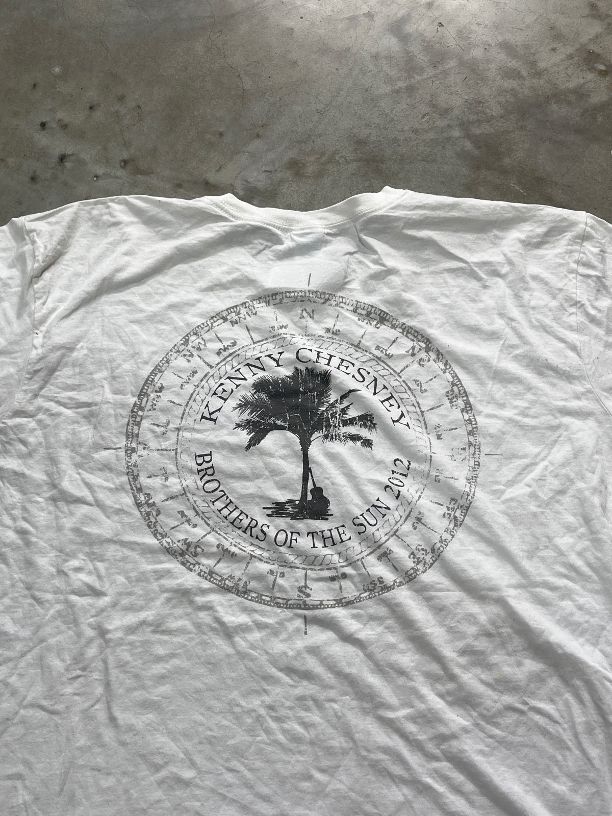 Kenny Chesney Preowned XL T-shirt