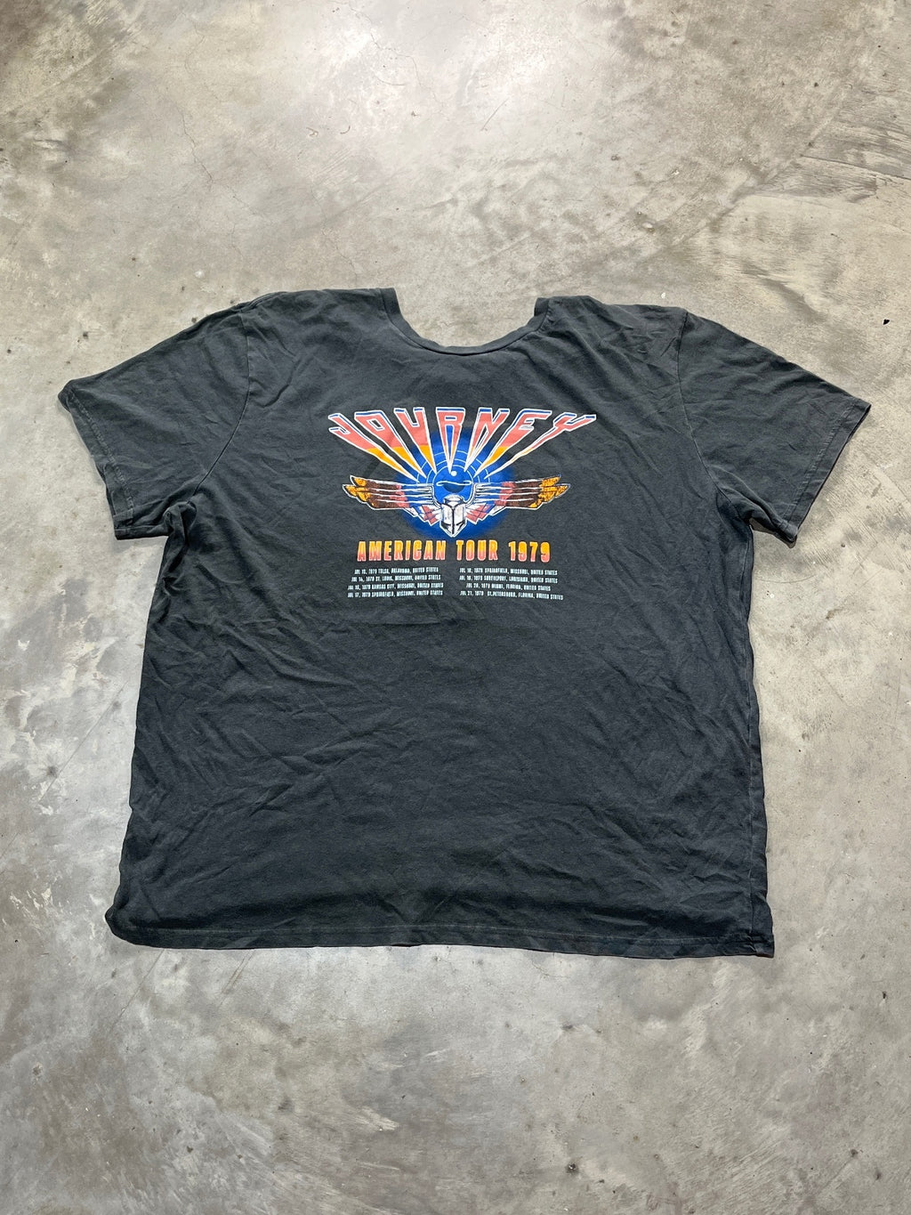 Journey Preowned 2XL T-shirt