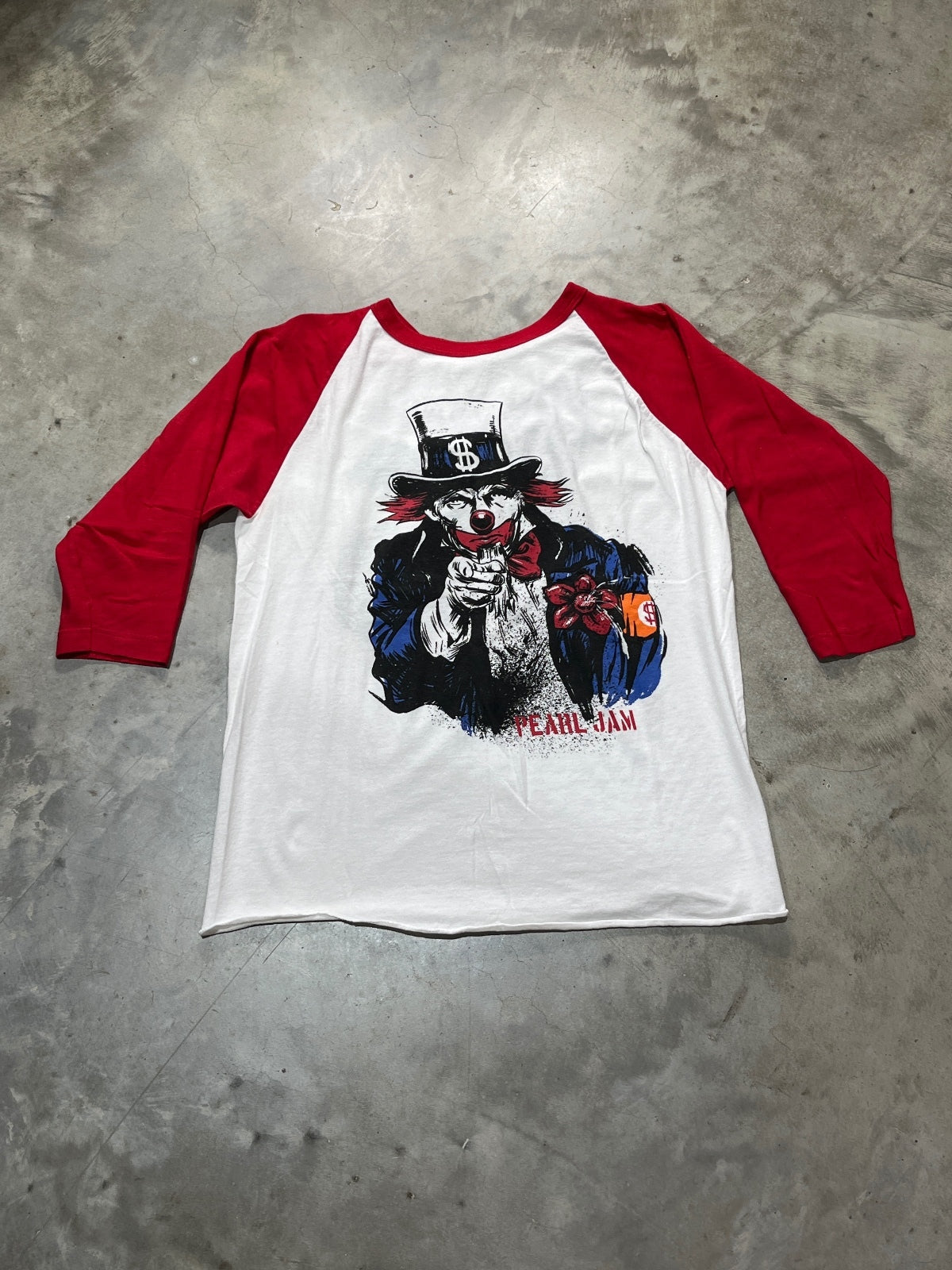 Pearl Jam Preowned Medium 3/4 Sleeve T-shirt